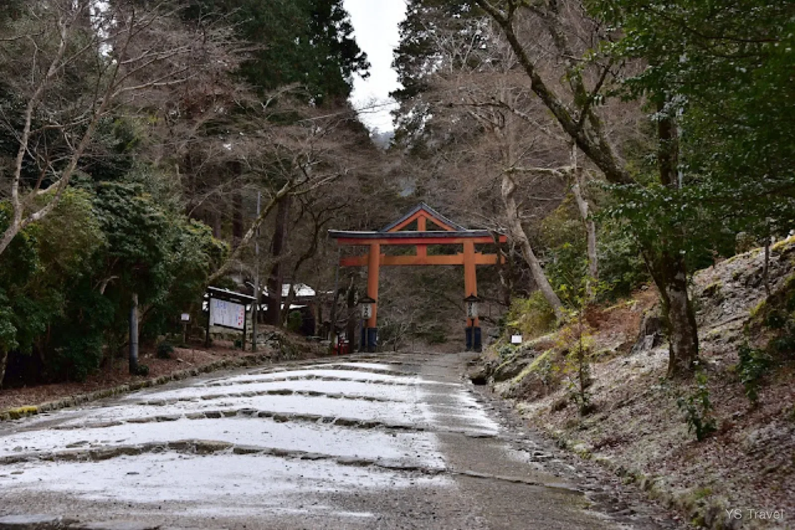 比叡山山腳下也開始飄雪了