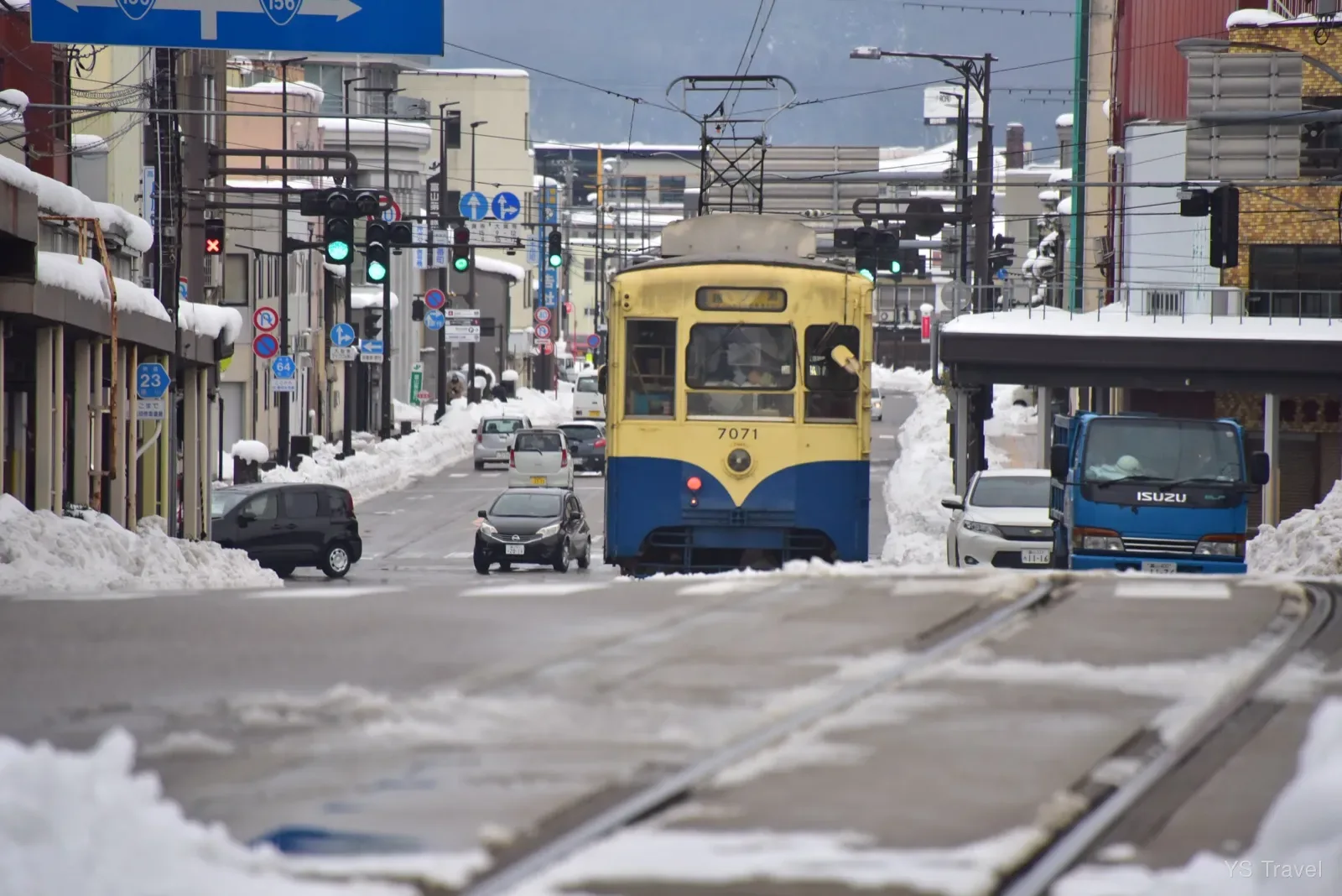 萬葉線的列車