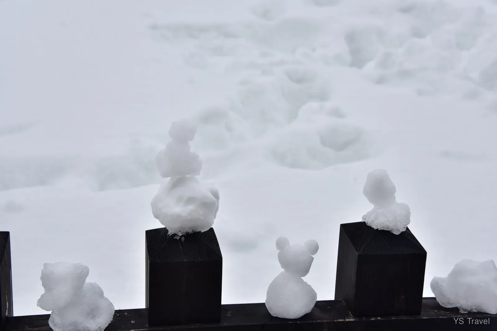 大雪的好處,到哪邊都有人堆雪人